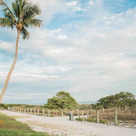 West Wind Inn Sanibel Exteriör bild